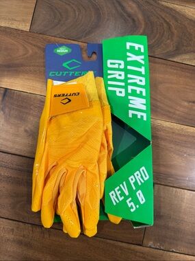 Men’s Extreme Grip Rev Pro 5.0 Gloves in Yellow Football